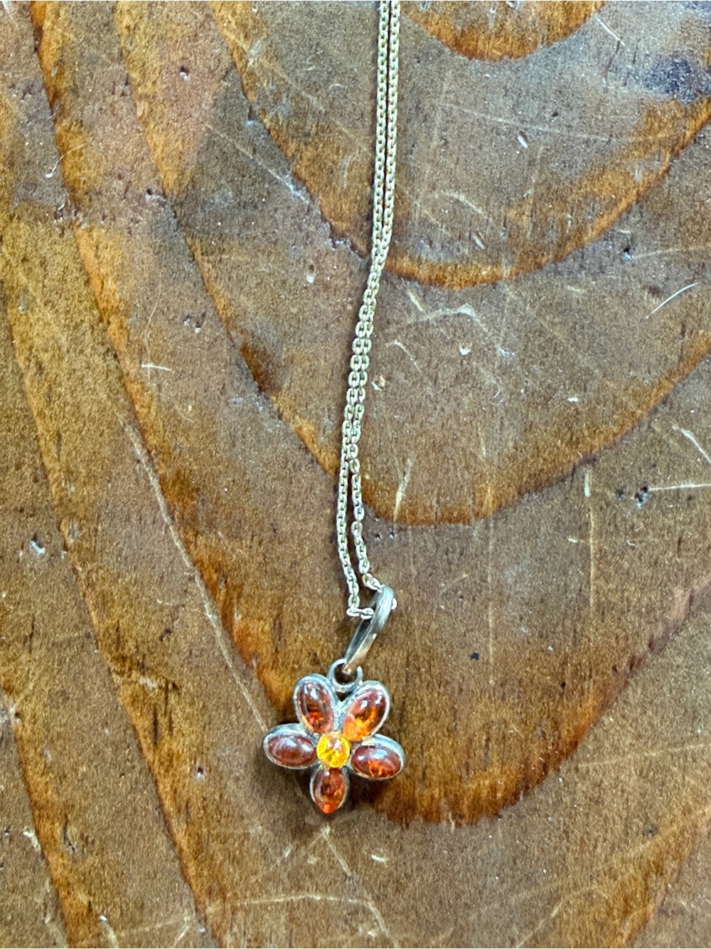 Y2K orange floral pendant gold necklace